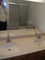 Bathroom with Tub with Shower